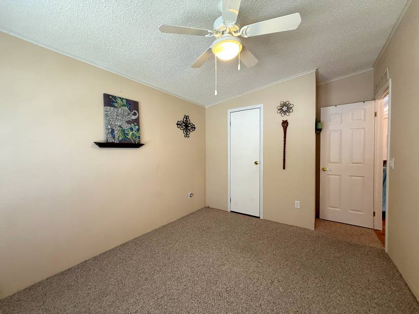 214 Hibiscus Way a Parrish, FL Mobile or Manufactured Home for Sale